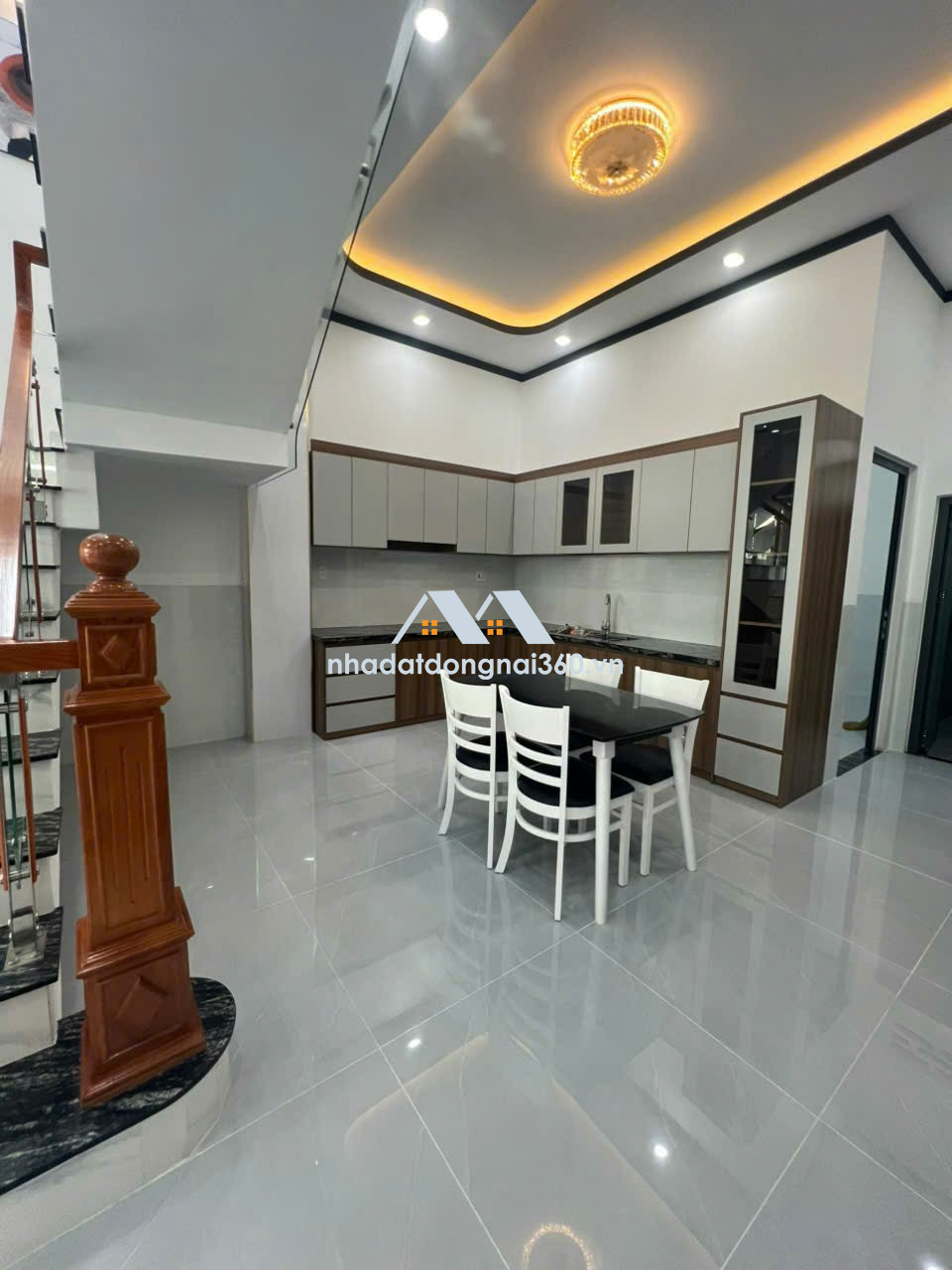 Bán nhà 1 trệt 1 lầu 180m2 Khu dân cư Lavender Phường Tân Triều Đồng Nai giá có 2,79 tỷ