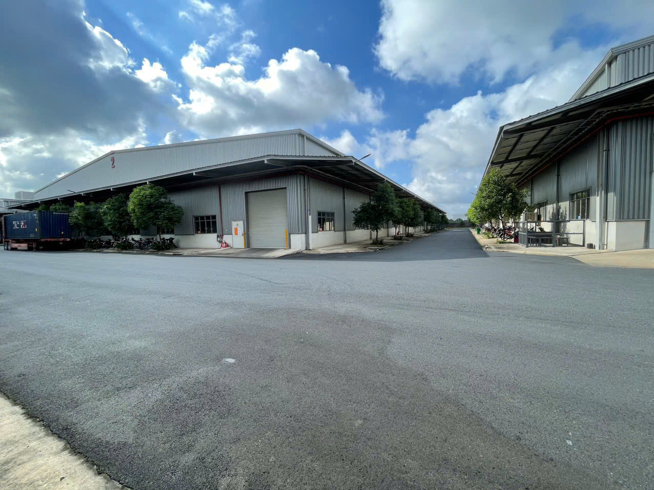CHO THUÊ KHO XƯỞNG 2400M2 CÔNG NGHIỆP,ĐỒNG NAI. GIÁ 4,4$/M2,/THÁNG
