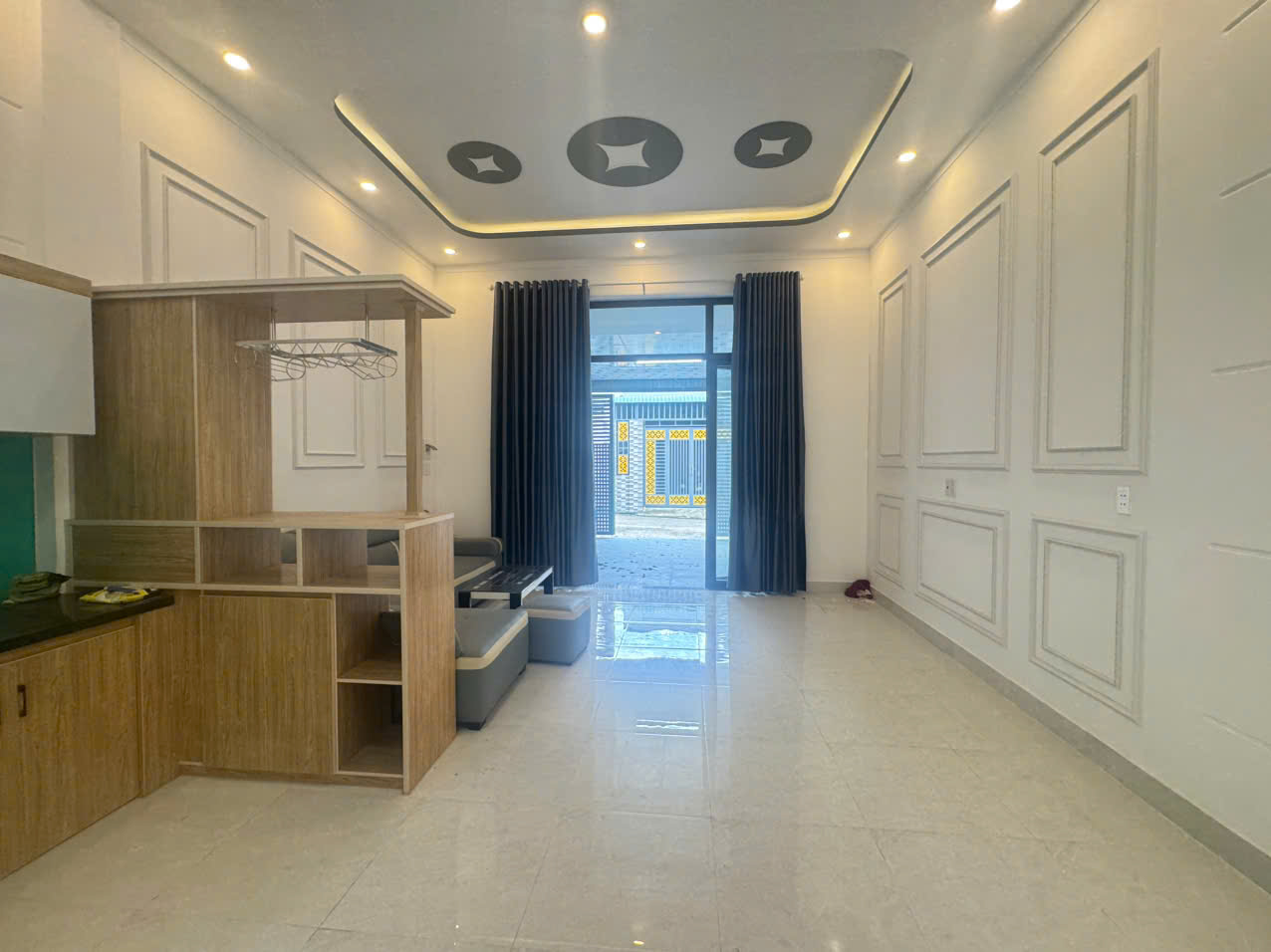 BÁN NHÀ PHỐ HIỆN ĐẠI 105M2 TRẢNG DÀI, BIÊN HÒA, ĐỒNG NAI. GIÁ CHỈ 2,3TỶ