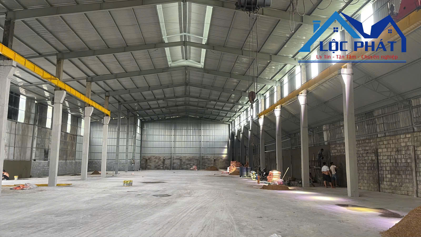 Cho thuê nhà xưởng 2.060m2 giá chỉ 110 triệu. CCN Vĩnh Cửu-Đồng Nai