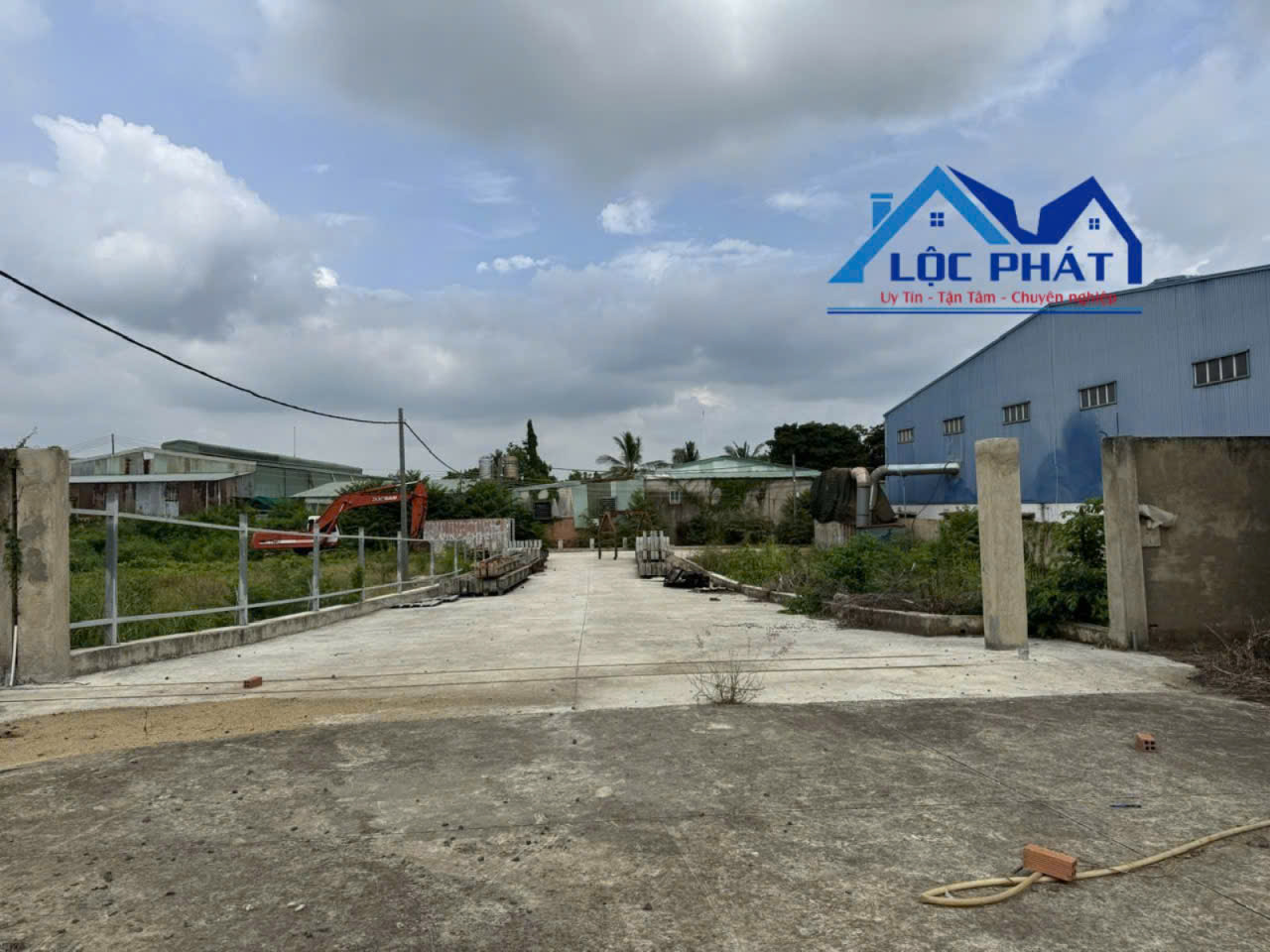 Bán nhà xưởng 13.000m2 giá rẻ chỉ 47 tỷ. Vĩnh Cửu-Đồng Nai