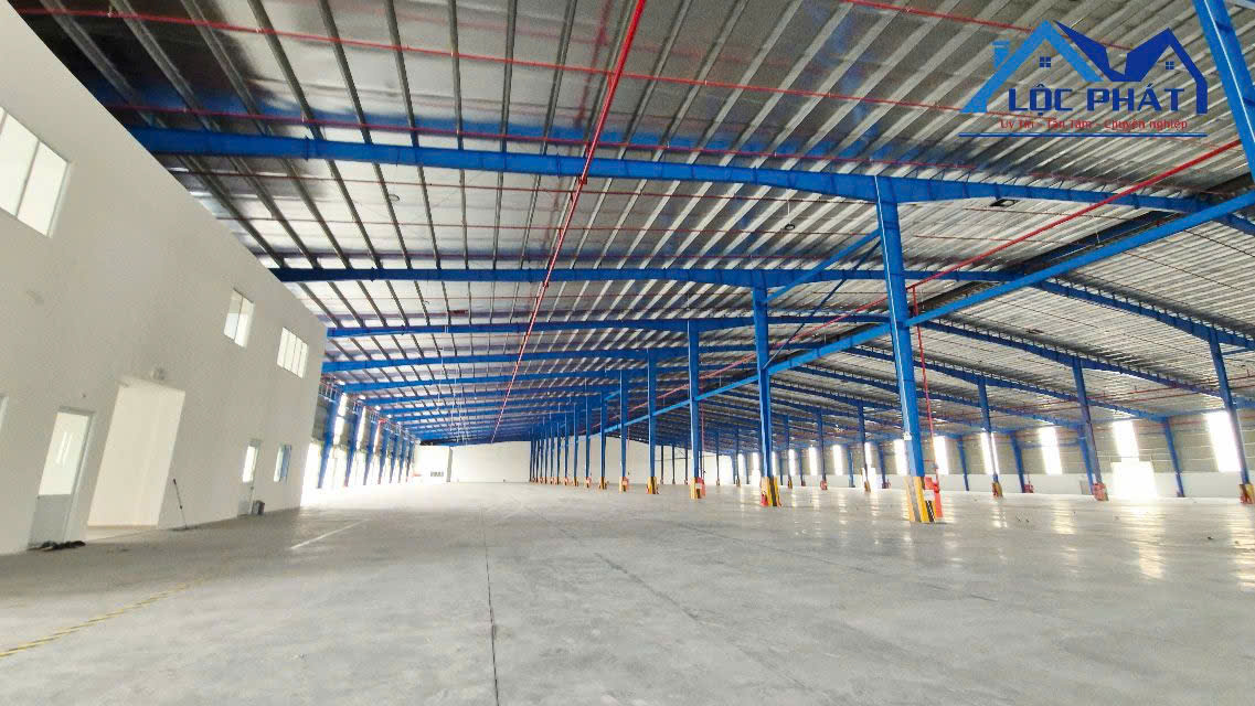 Cho thuê kho trong KCN Biên Hòa dt 23000m2 giá chỉ 95 nghìn/m2