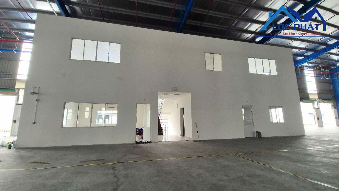 Cho thuê kho trong KCN Biên Hòa dt 23000m2 giá chỉ 95 nghìn/m2