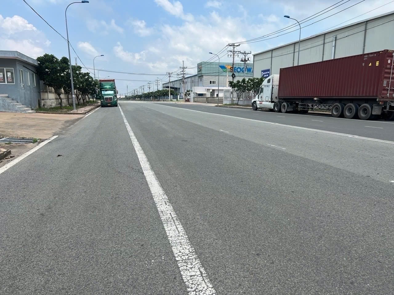 Bán nhà xưởng 9.200m2 giá chỉ 75,5 tỷ. KCN Nhơn Trạch-Đồng Nai