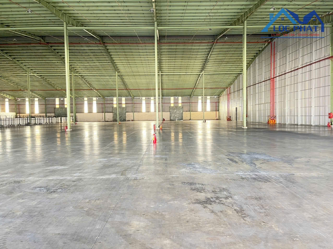 Cho thuê kho xưởng 2700m2 giá 75k/m2/tháng. KCN Biên Hòa-Đồng Nai