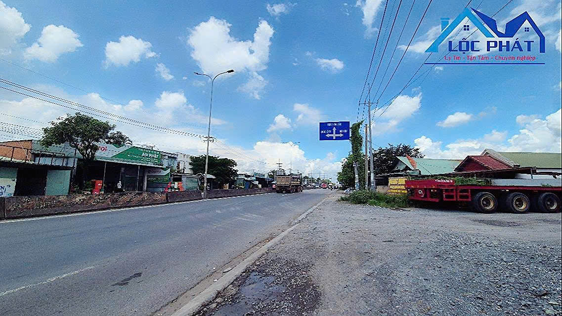 Bán đất mặt tiền đường Võ Nguyên Giáp 8000m² giá chỉ 9tr/m²
