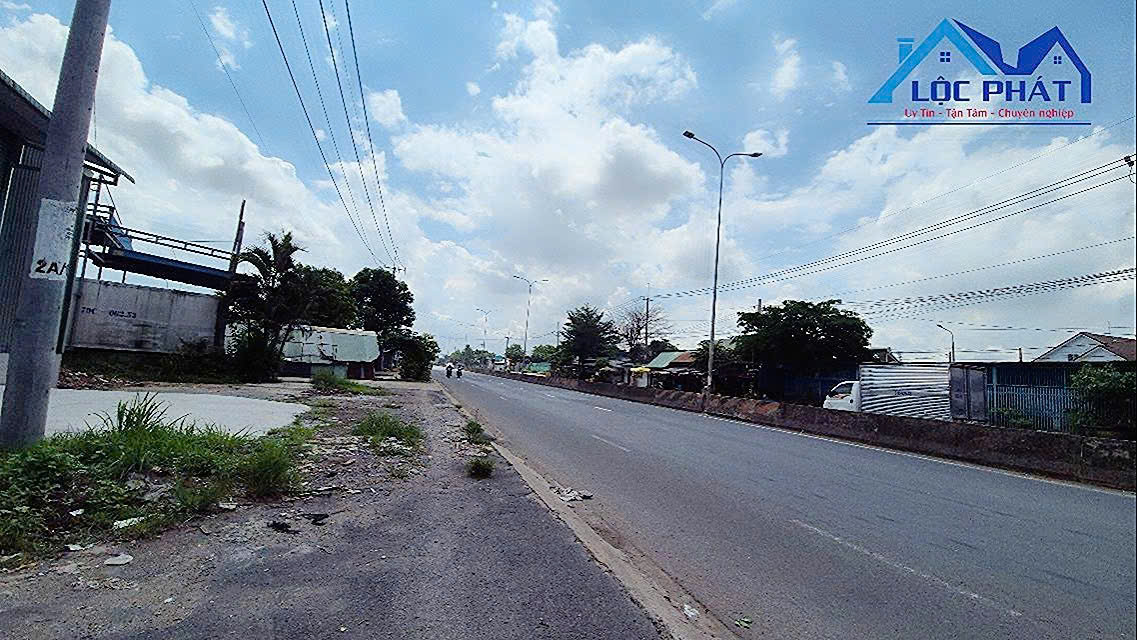 Bán đất mặt tiền đường Võ Nguyên Giáp 8000m² giá chỉ 9tr/m²