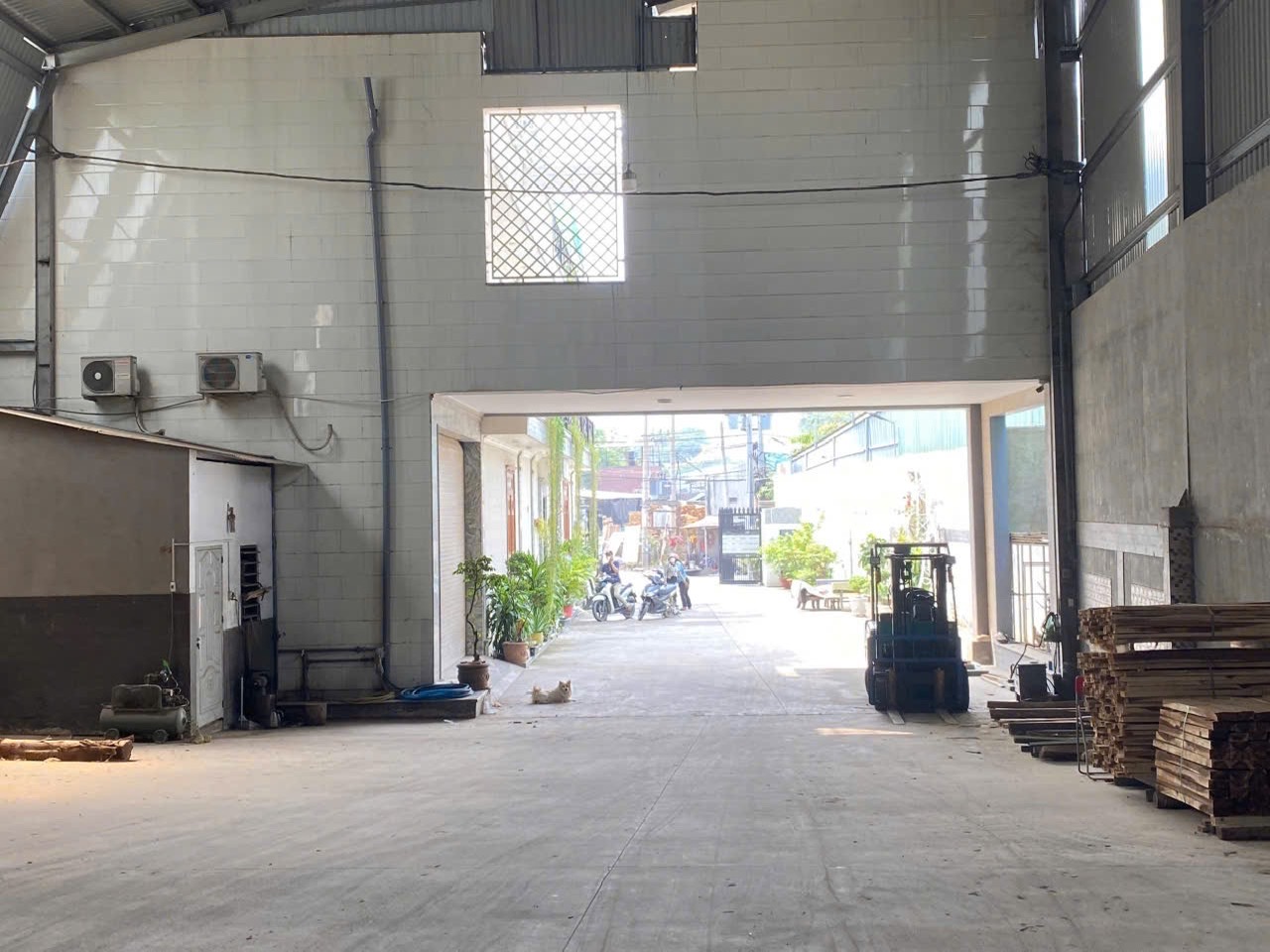 Bán nhà xưởng 3.500m2 giá chỉ 30 tỷ. Hố Nai 3-Trảng Bom-Đồng Nai