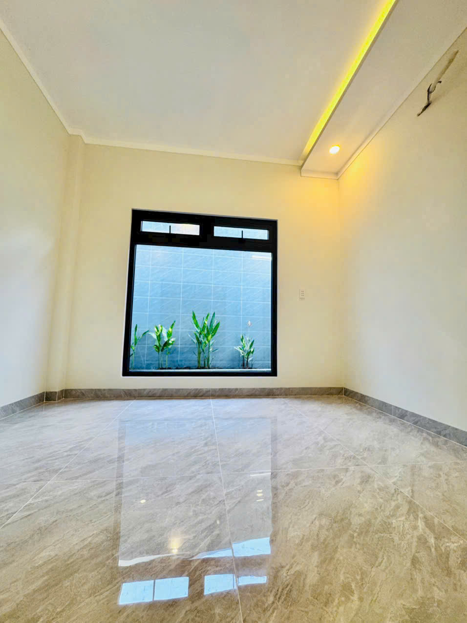 BÁN NHÀ 1 T 1 L - 100M2 HIỆN ĐẠI - CHỢ QUANG THẮNG, TRẢNG DÀI, BIÊN HÒA. GIÁ: 2 TỶ 480
