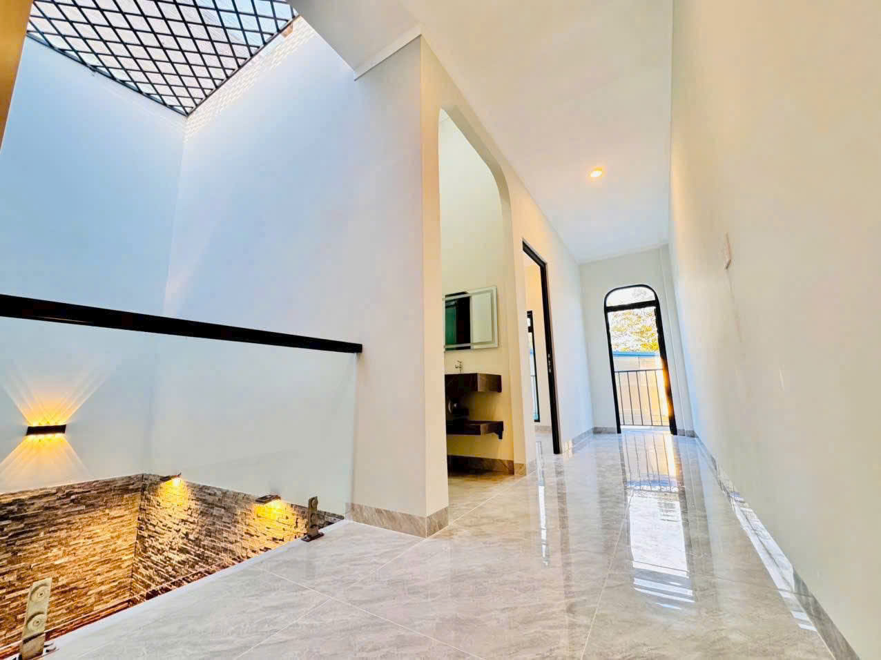 BÁN NHÀ 1 T 1 L - 100M2 HIỆN ĐẠI - CHỢ QUANG THẮNG, TRẢNG DÀI, BIÊN HÒA. GIÁ: 2 TỶ 480