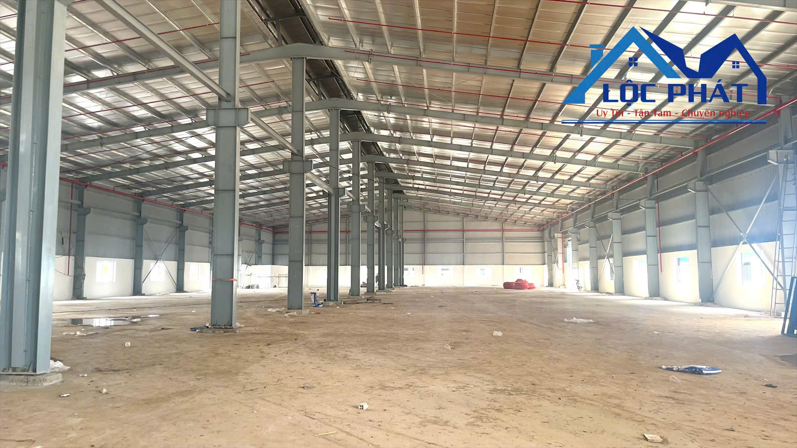 Cho thuê kho, nhà xưởng tại Xã Dầu Giây, Đồng Nai giá 1 tỷ  300 triệu