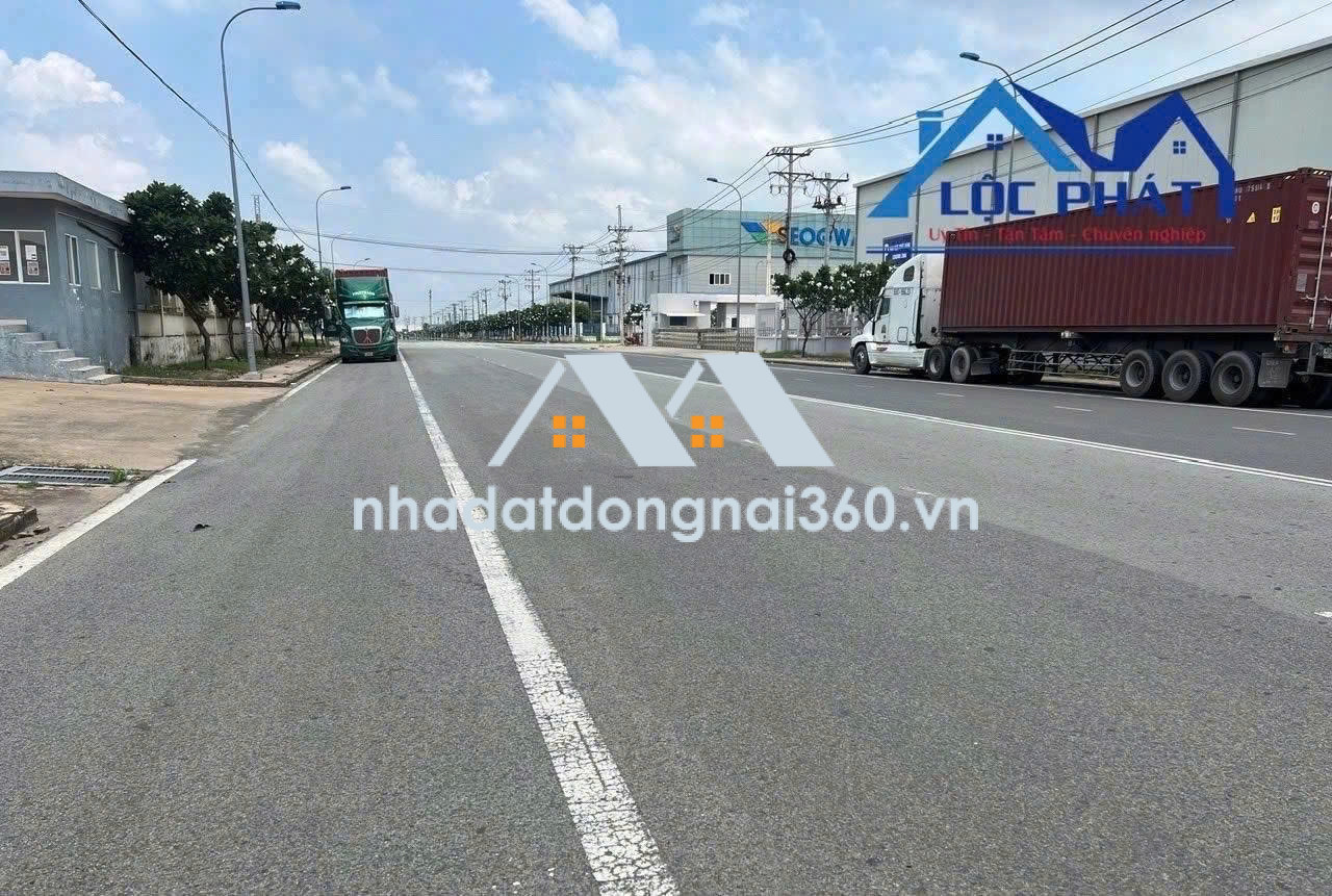 Cho thuê nhà xưởng 19.000m2 giá chỉ 1,2 tỷ (4,3usd/m2 nhà xưởng) KCN Nhơn Trạch-Đồng Nai