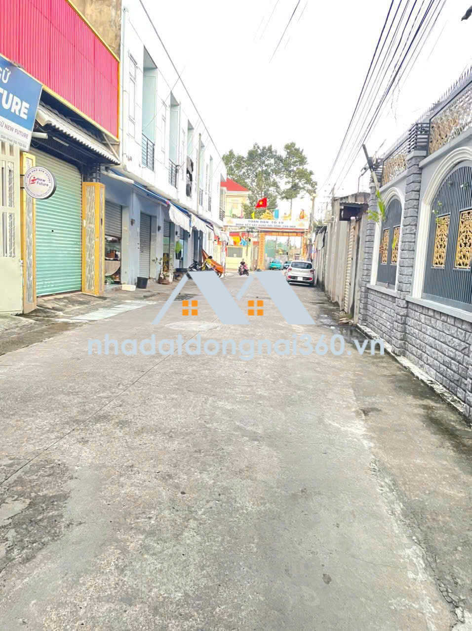 BÁN NHÀ LẦU THỔ CƯ, 105M2, NGAY ỦY BAN TRẢNG DÀI,BIÊN HÒA. GIA 4TỶ150