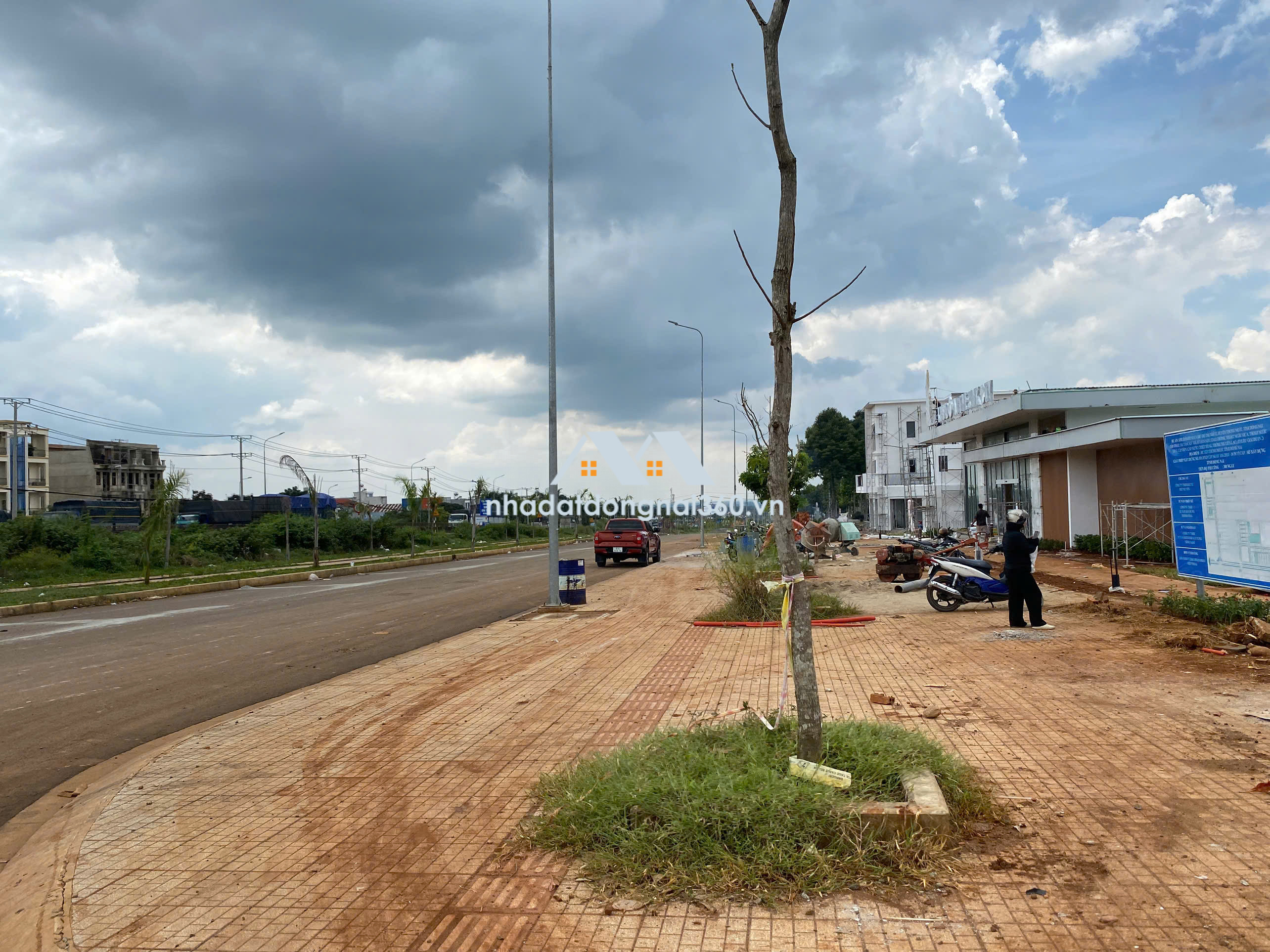 Bán nhanh đất Dầu Giây sổ đỏ, vị trí đẹp, giao thông thuận tiện mọi hướng