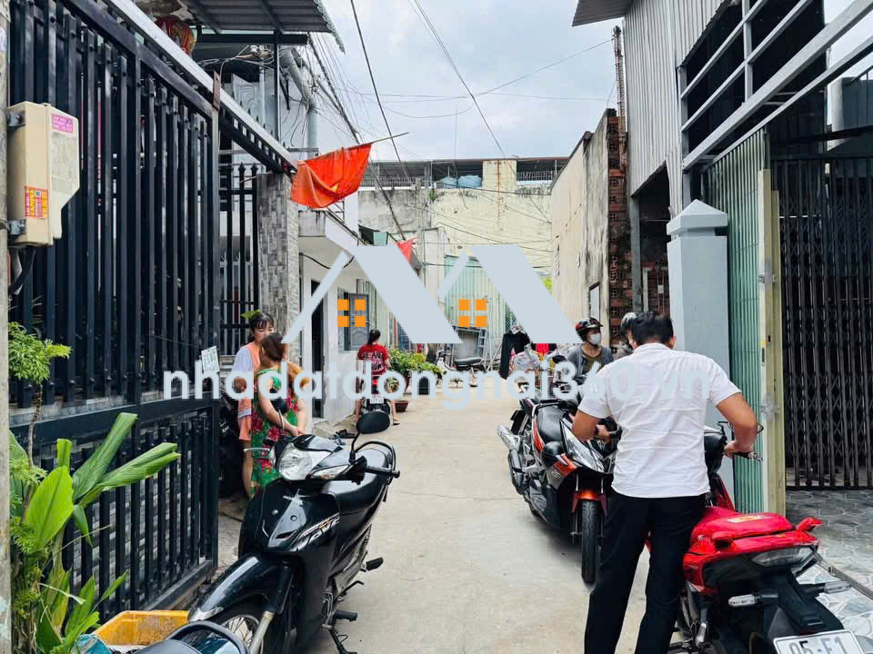 Bán nhà có 3 p trọ 2PN, 1WC, 100m2 giá siêu hời tại Long Bình, Biên Hòa, Đồng Nai