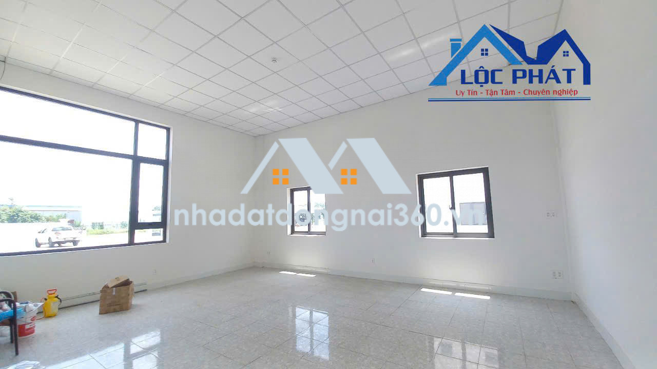 Bán nhà xưởng 40.000m2 giá rẻ chỉ 230 KCN Long Khánh-Đồng Nai