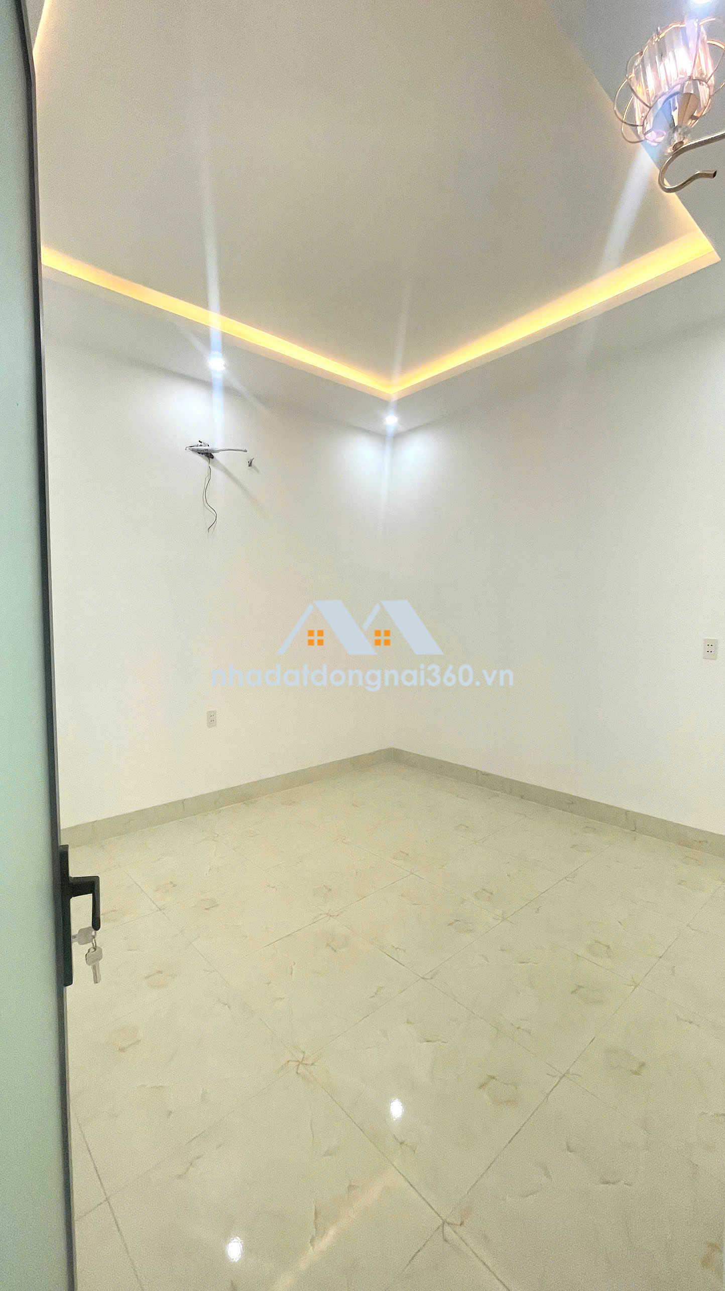 Bán nhà 1 Trệt 1 Lầu 100m2 đất gần cty Changshin Thạnh Phú, Vĩnh cửu, Đồng Nai 1,98 tỷ