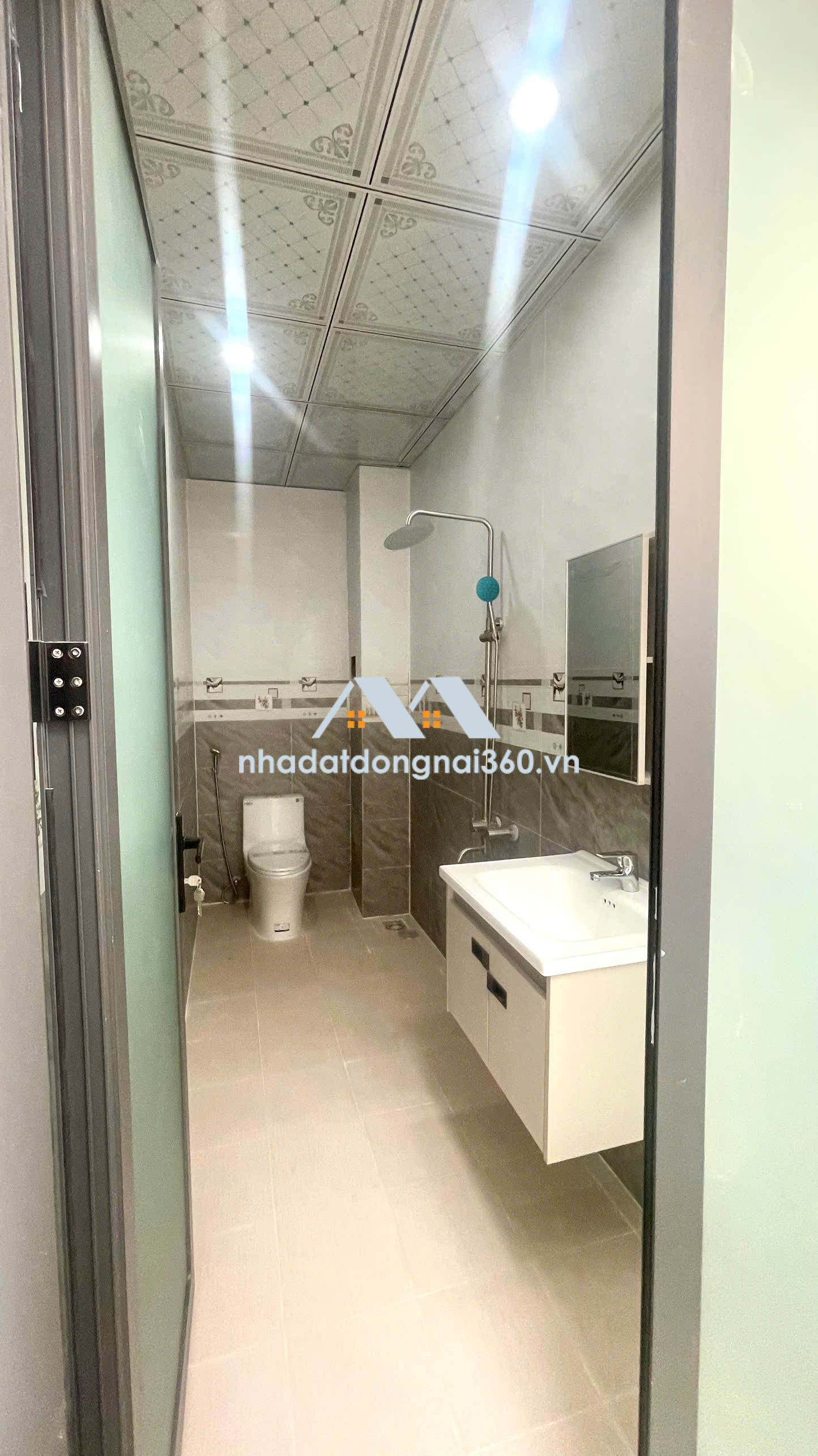 Bán nhà 1 Trệt 1 Lầu 100m2 đất gần cty Changshin Thạnh Phú, Vĩnh cửu, Đồng Nai 1,98 tỷ