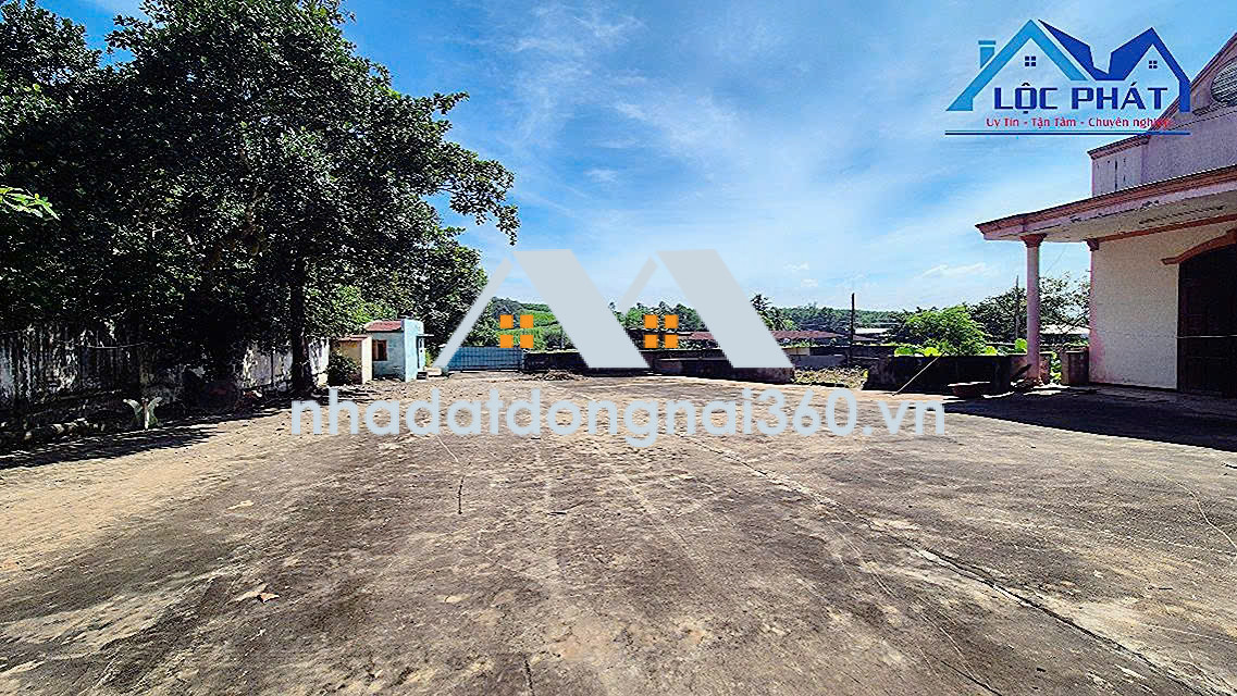 Cho thuê nhà Xưởng ngay nút cao tốc Xuân Lộc Đồng Nai giá 80tr/tháng