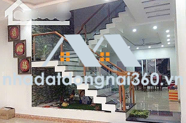 Bán nhà mặt phố tại Phường Long Hưng, Đồng Nai giá 10 tỷ  500 triệu