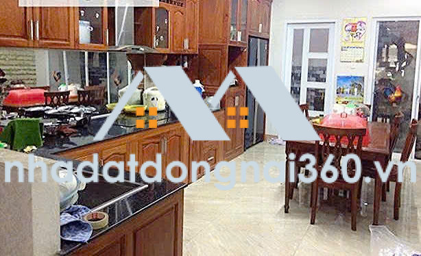 Bán nhà mặt phố tại Phường Long Hưng, Đồng Nai giá 10 tỷ  500 triệu