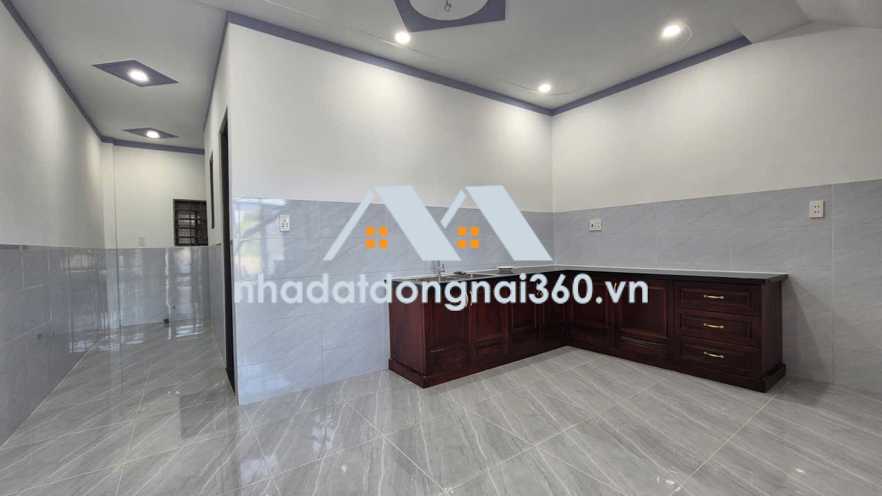 Bán nhà Phường Phước Tân diện tích 85m2 giá chỉ 2,25 tỷ