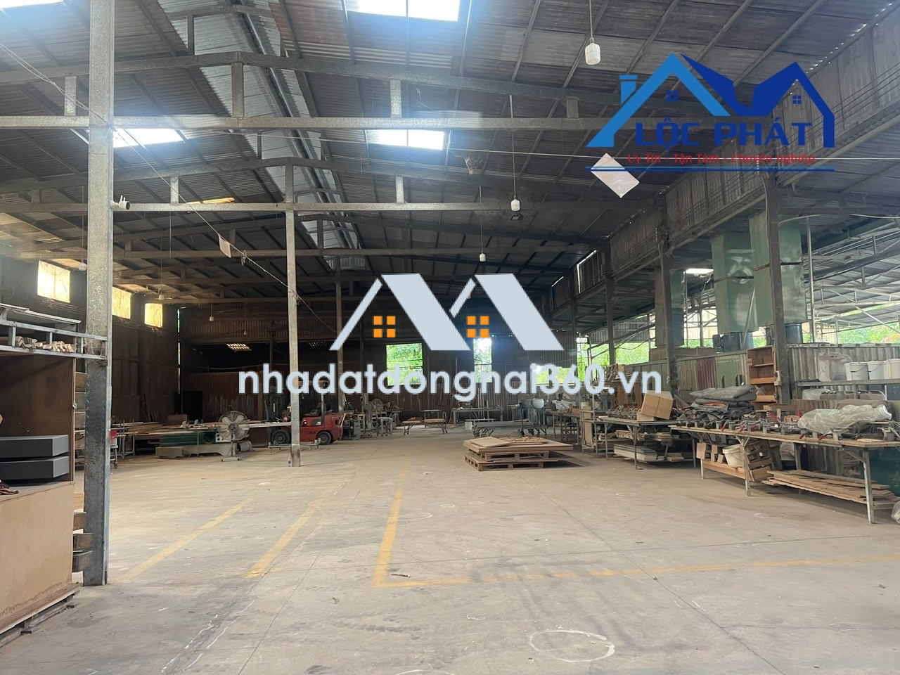 Cho thuê nhà xưởng 2400m2 giá rẻ chỉ 35 triệu. Tân Phong-Biên Hòa-Đồng Nai