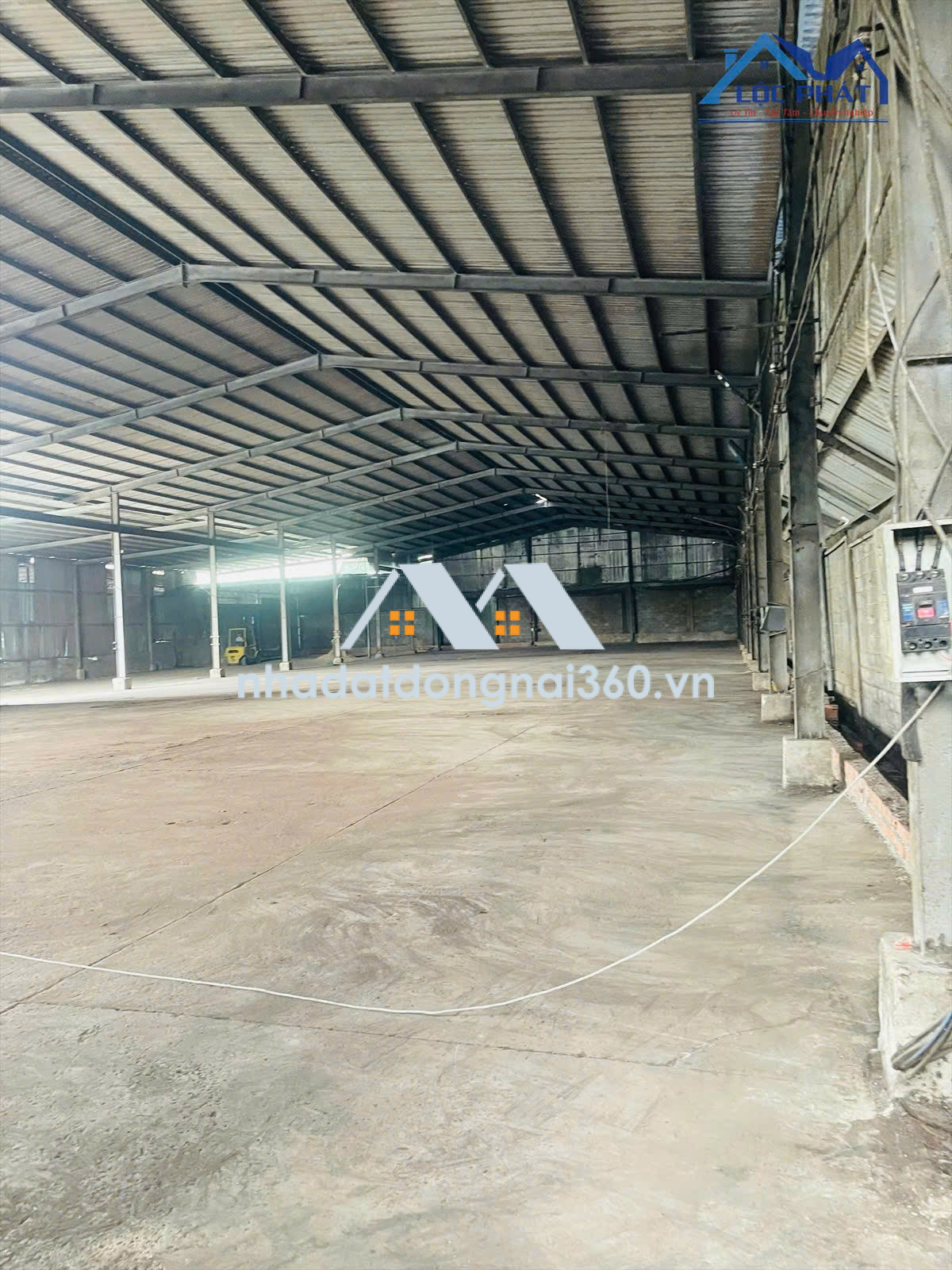 Cho thuê nhà xưởng 2.400m2 giá chỉ 90 triệu. Phước Tân-Biên Hoà-Đồng Nai