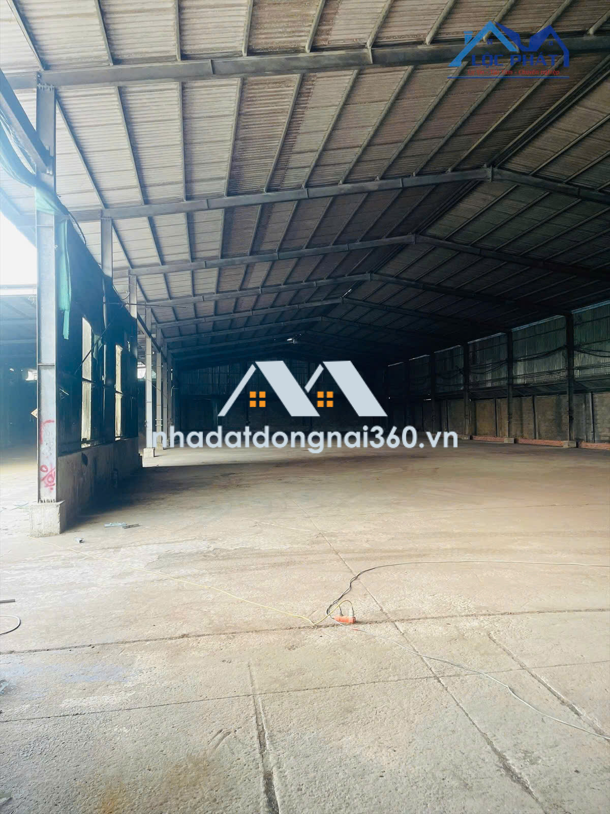 Cho thuê xưởng 2.400m2 giá rẻ chỉ 90 triệu. Phước Tân-Biên Hoà-Đồng Nai