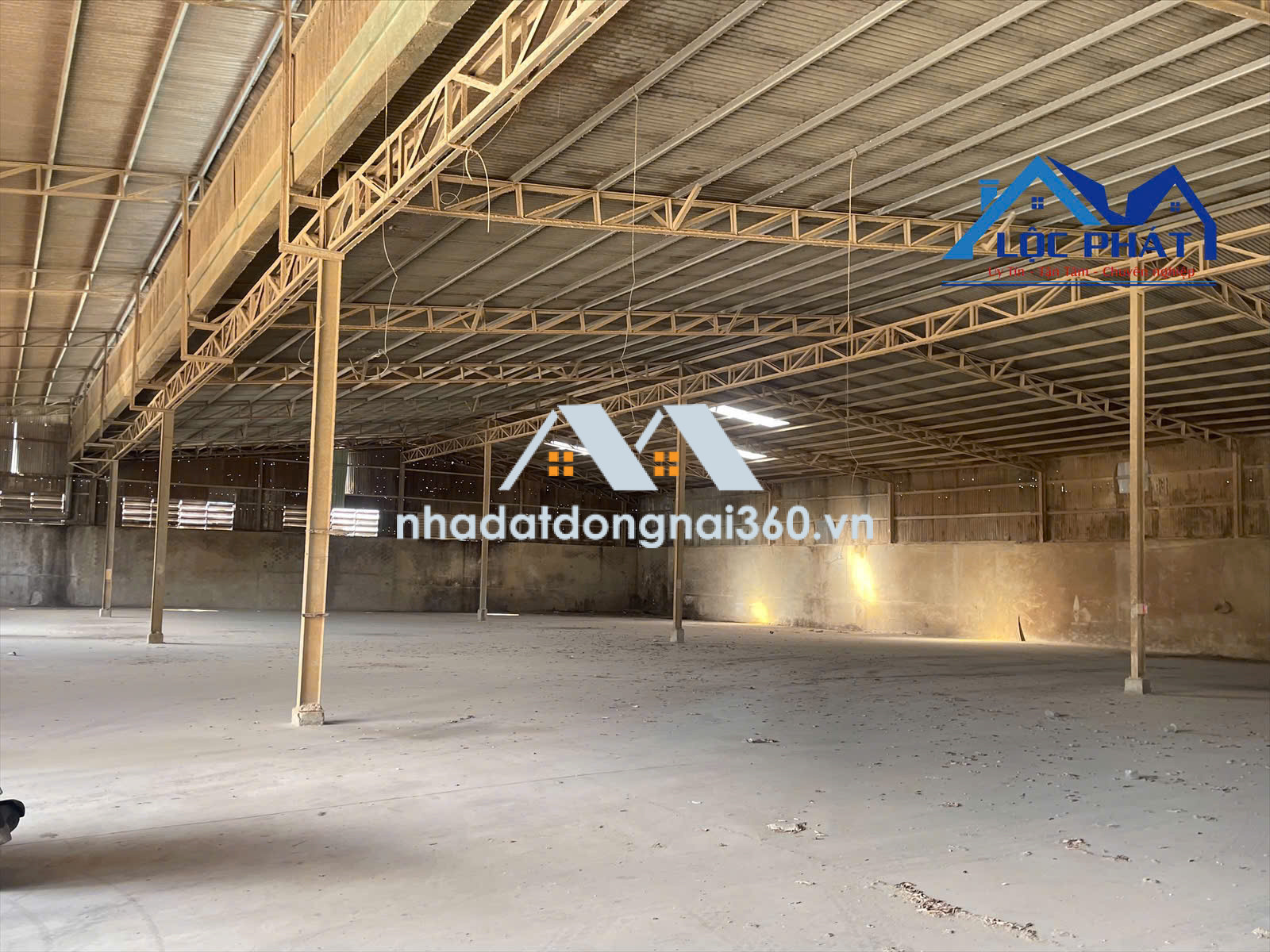 Cho thuê xưởng 1700m2 p Tân Hoà, Tp Biên Hoà Đồng Nai giá chỉ 60tr