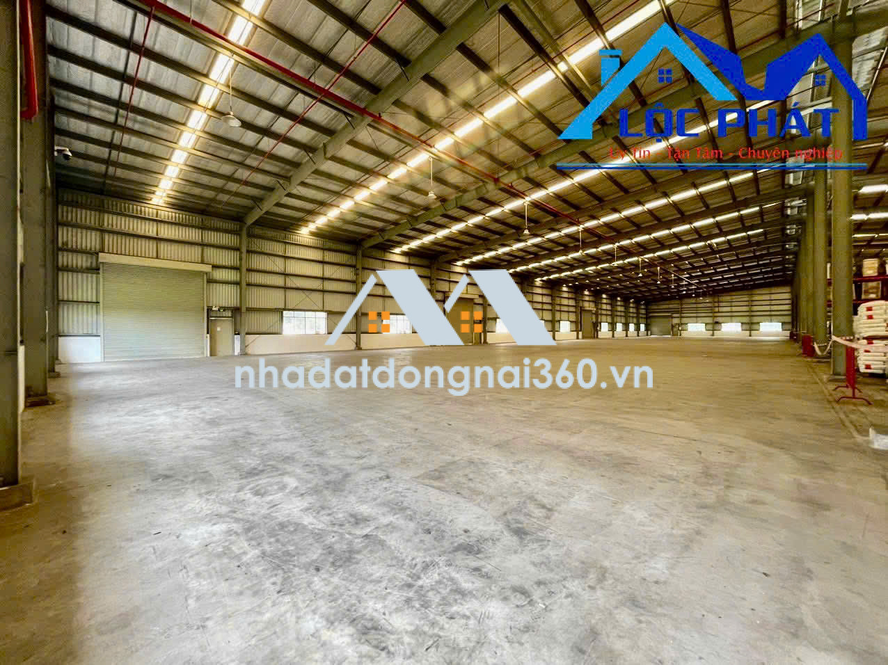 Cho thuê nhà xưởng 2.400m2 giá chỉ 280 triệu. KCN Nhơn Trạch-Đồng Nai