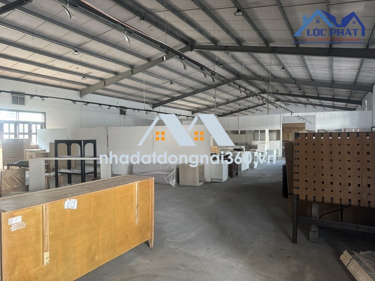 Bán nhà xưởng 7.650m2 giá rẻ chỉ 22 tỷ. KCN Vĩnh Cửu-Đồng Nai