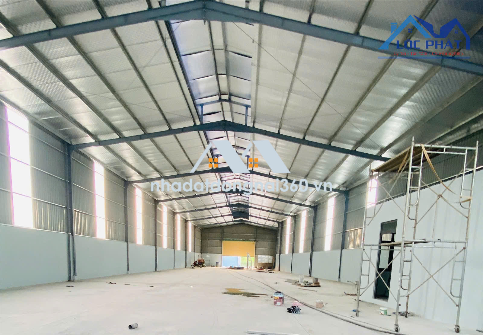 Cho thuê nhà xưởng 1.100m2 giá chỉ 45 triệu. Vĩnh Cửu-Đồng Nai