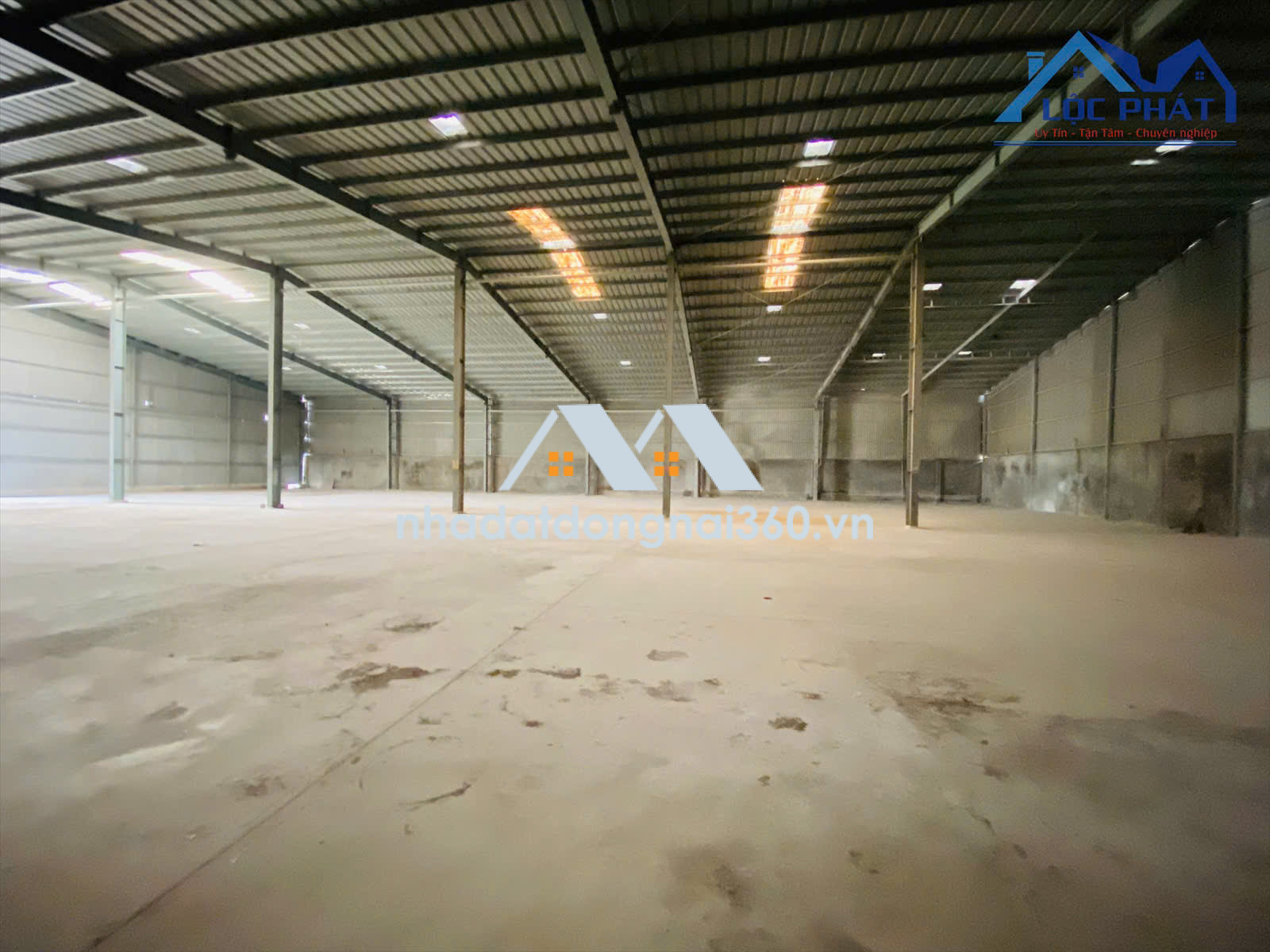 Cho thuê nhà xưởng và đất 5000m2 giá chỉ 60 triệu/tháng. Trảng Dài-Đồng Nai