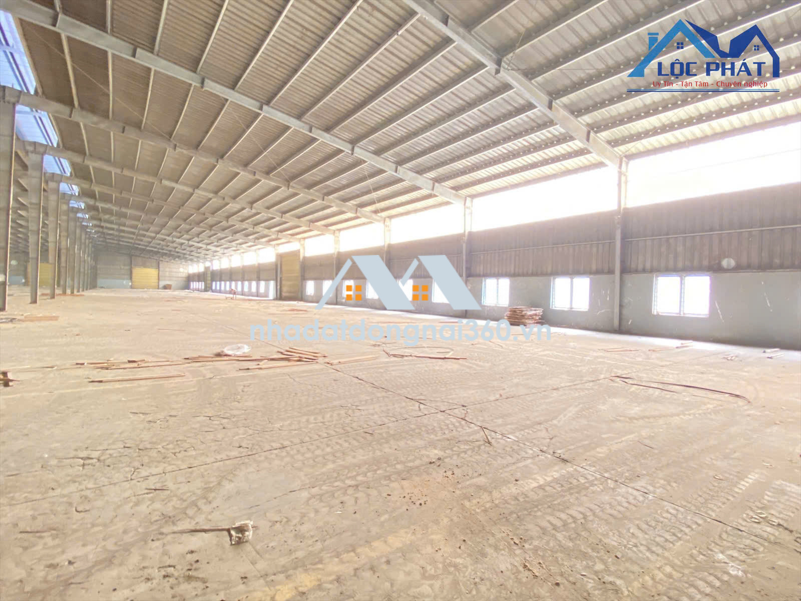 Cho thuê nhà xưởng giá rẻ 9.000m2 chỉ 264 triệu/tháng. Trảng Dài-Đồng Nai