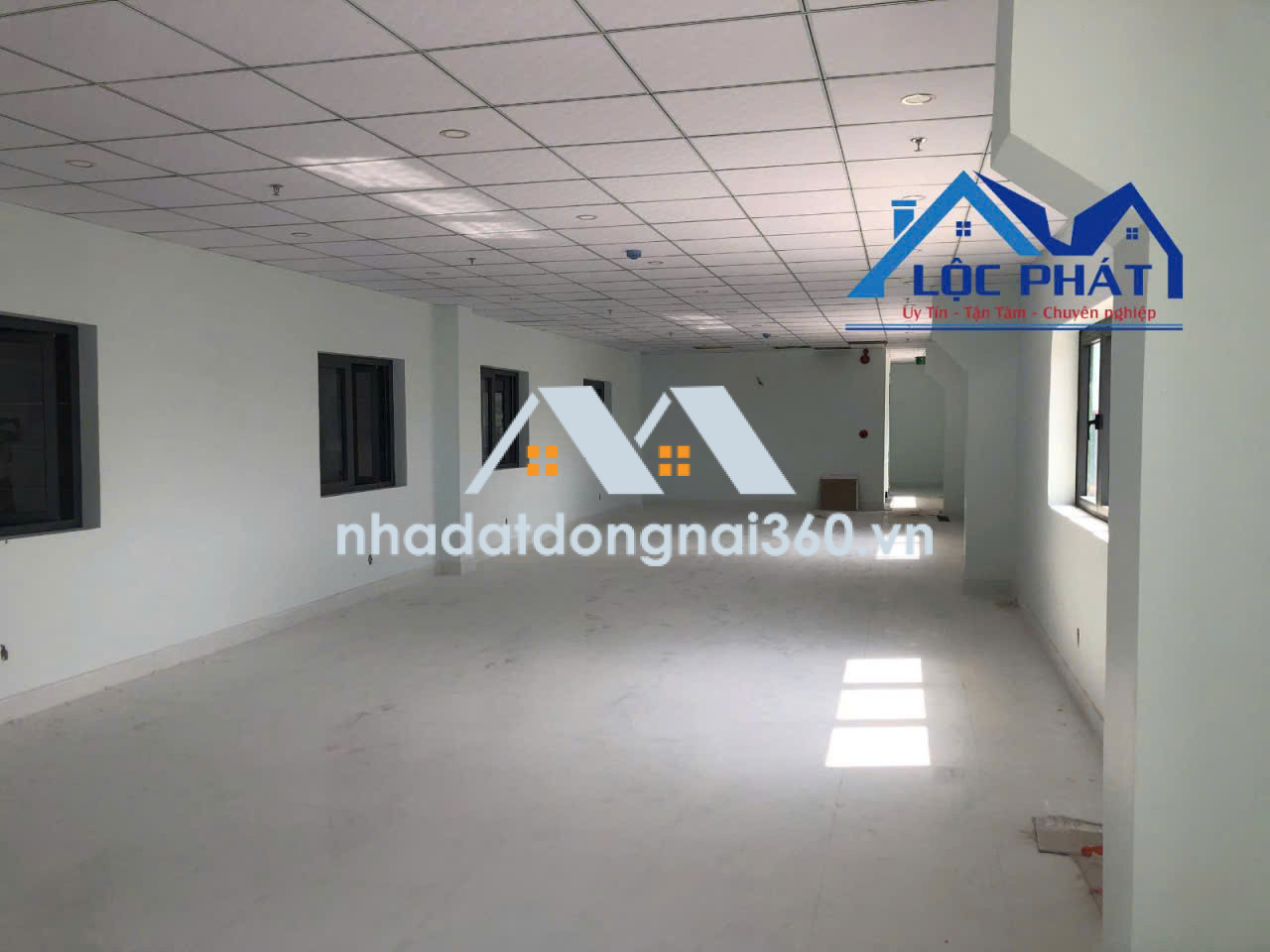 Cho thuê nhà xưởng 23.000m2 giá rẻ chỉ 1tỷ 466 triệu. KCN Đồng Nai