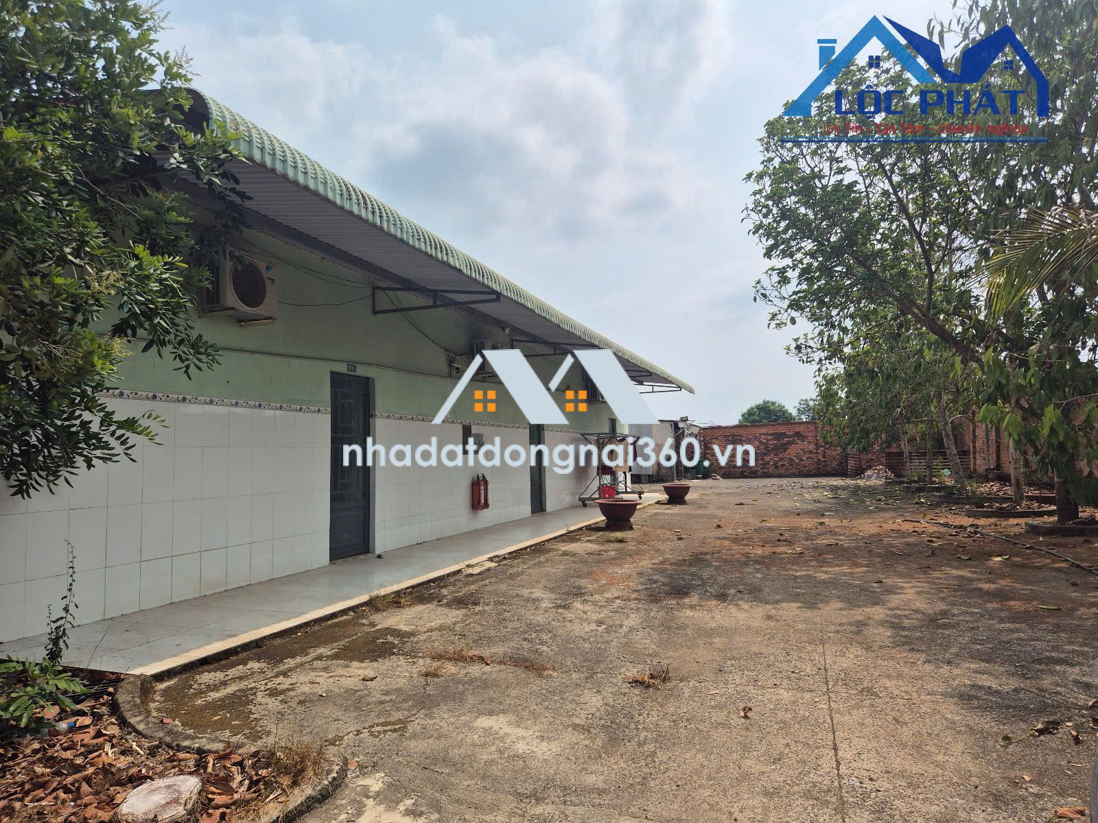 Bán nhà mặt phố tại Xã Bàu Hàm, Đồng Nai giá 5 tỷ  700 triệu