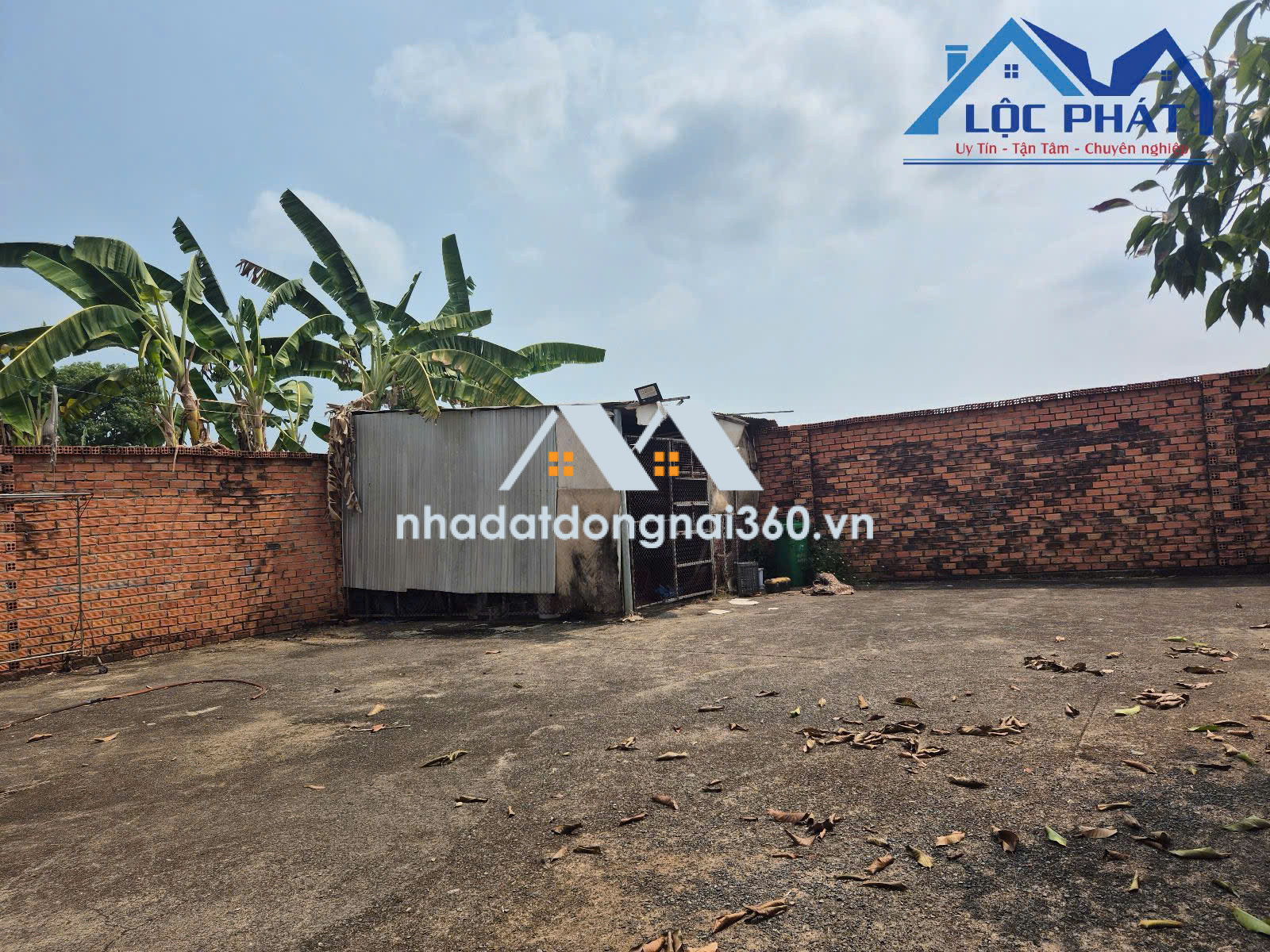 Bán nhà mặt phố tại Xã Bàu Hàm, Đồng Nai giá 5 tỷ  700 triệu