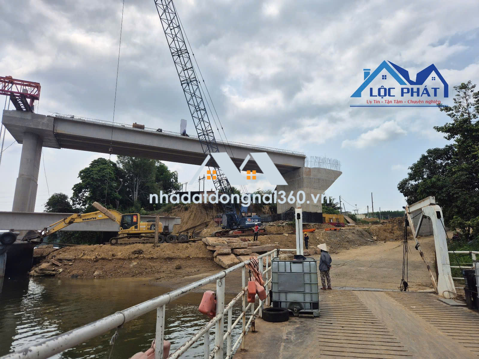 Bán đất xã Hiếu Liêm Vĩnh Cửu gần hồ Trị An dt 19500m2 giá 12 tỷ