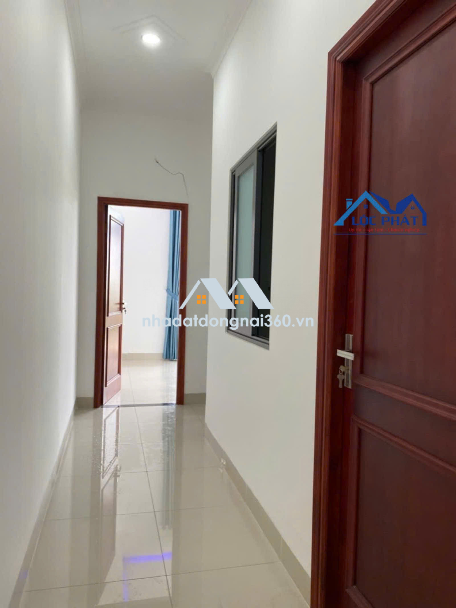 NHÀ ĐẸP LONG BÌNH TÂN – 1 TRỆT 2 LẦU – 4 PHÒNG NGỦ – GIÁ CHỈ 5,5 TỶ