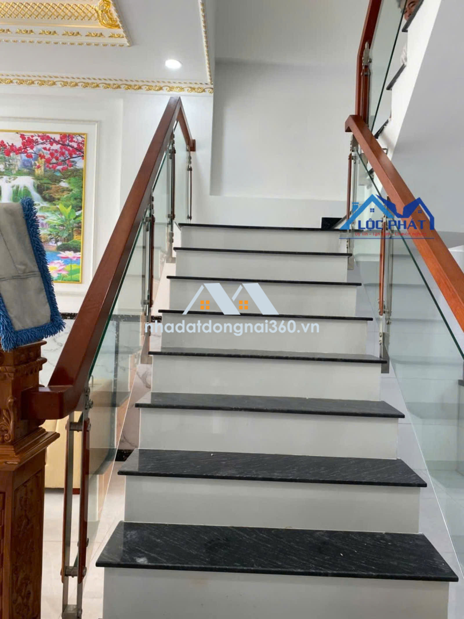 NHÀ ĐẸP LONG BÌNH TÂN – 1 TRỆT 2 LẦU – 4 PHÒNG NGỦ – GIÁ CHỈ 5,5 TỶ