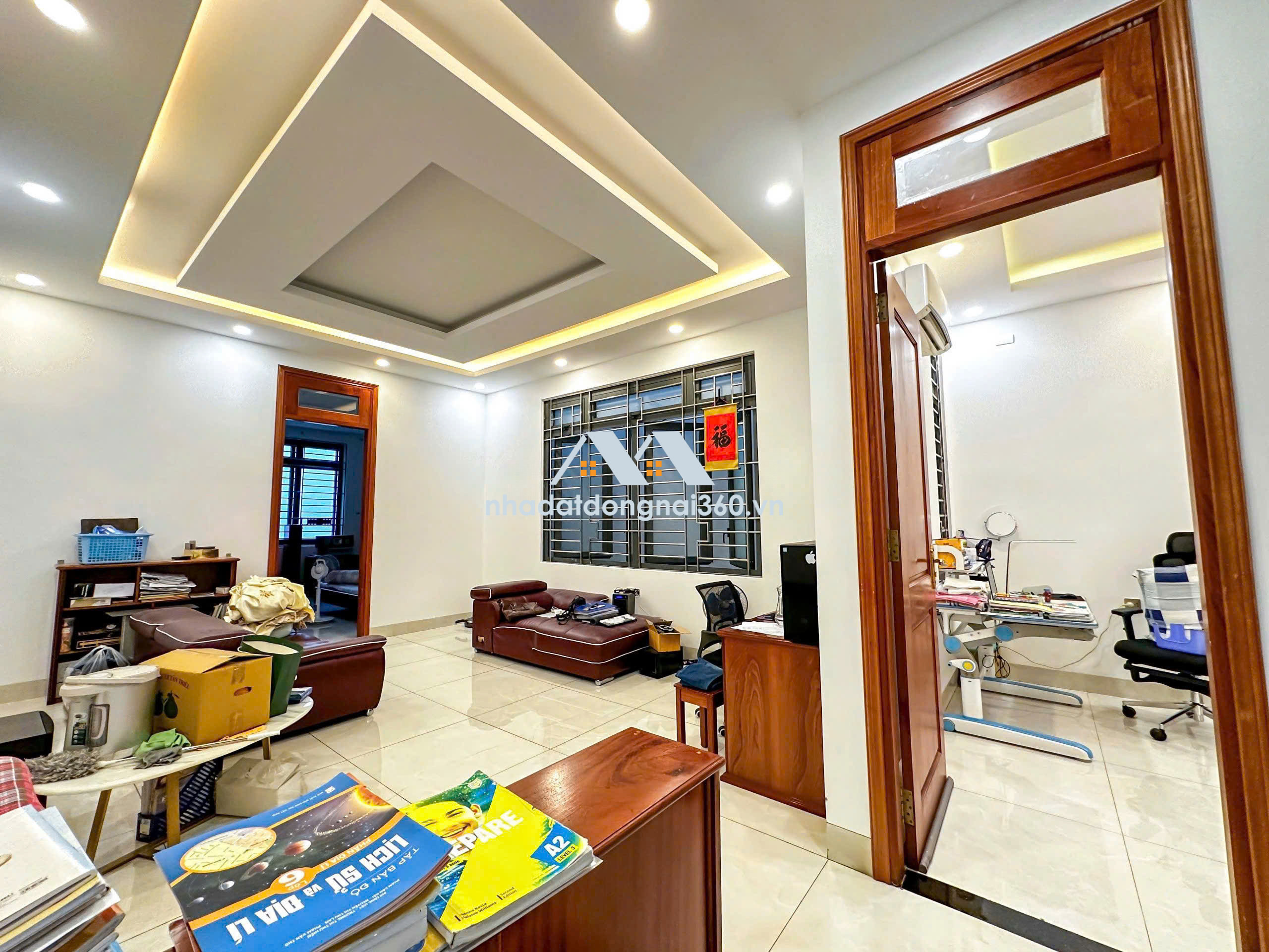 NHÀ ĐẸP LONG HƯNG – 1 TRỆT 2 LẦU – SÂN XE HƠI – GIÁ CHỈ 6,5 TỶ