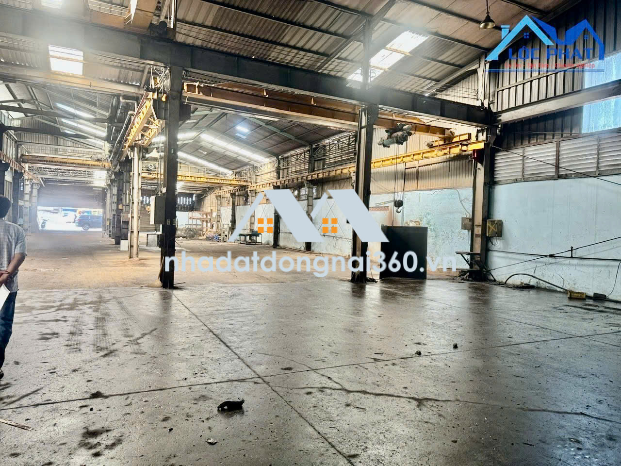 Cho thuê xưởng 2.000m2 có cẩu trục giá chỉ 120 triệu. Phước Tân-Biên Hòa-Đồng Nai