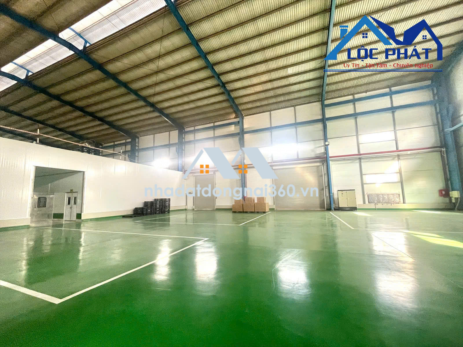 Cho thuê nhà xưởng 4.500m2 giá chỉ 400 triệu. Vĩnh Cửu-Đồng Nai