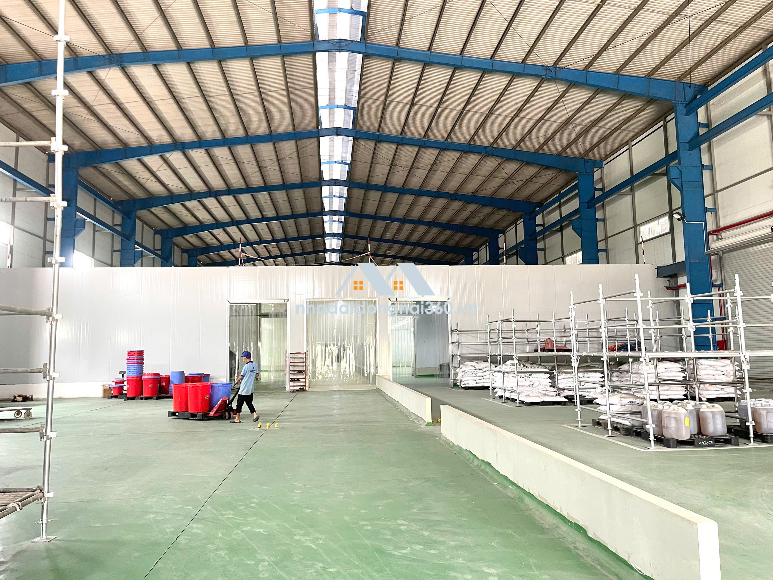 Cho thuê nhà xưởng 4.500m2 giá chỉ 400 triệu. Vĩnh Cửu-Đồng Nai