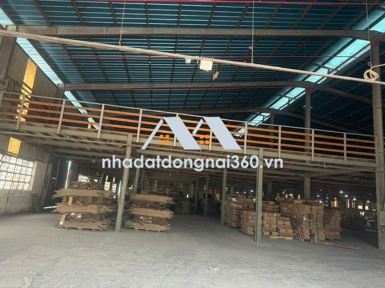 Cho thuê nhà xưởng 9.500m2 giá chỉ 570 triệu. Trảng Dài-TP Đồng Nai