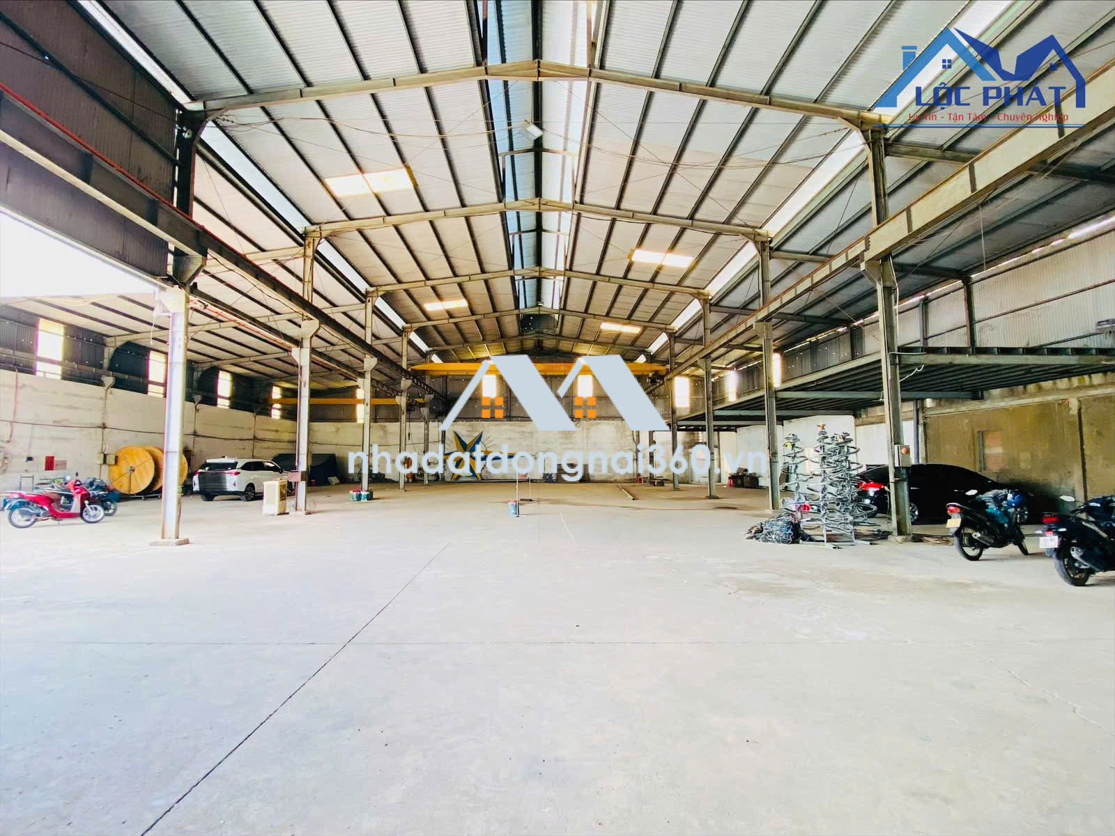 Cho thuê nhà xưởng 2.100m2 giá chỉ 40 triệu. Hố Nai-Trảng Bom-Đồng Nai