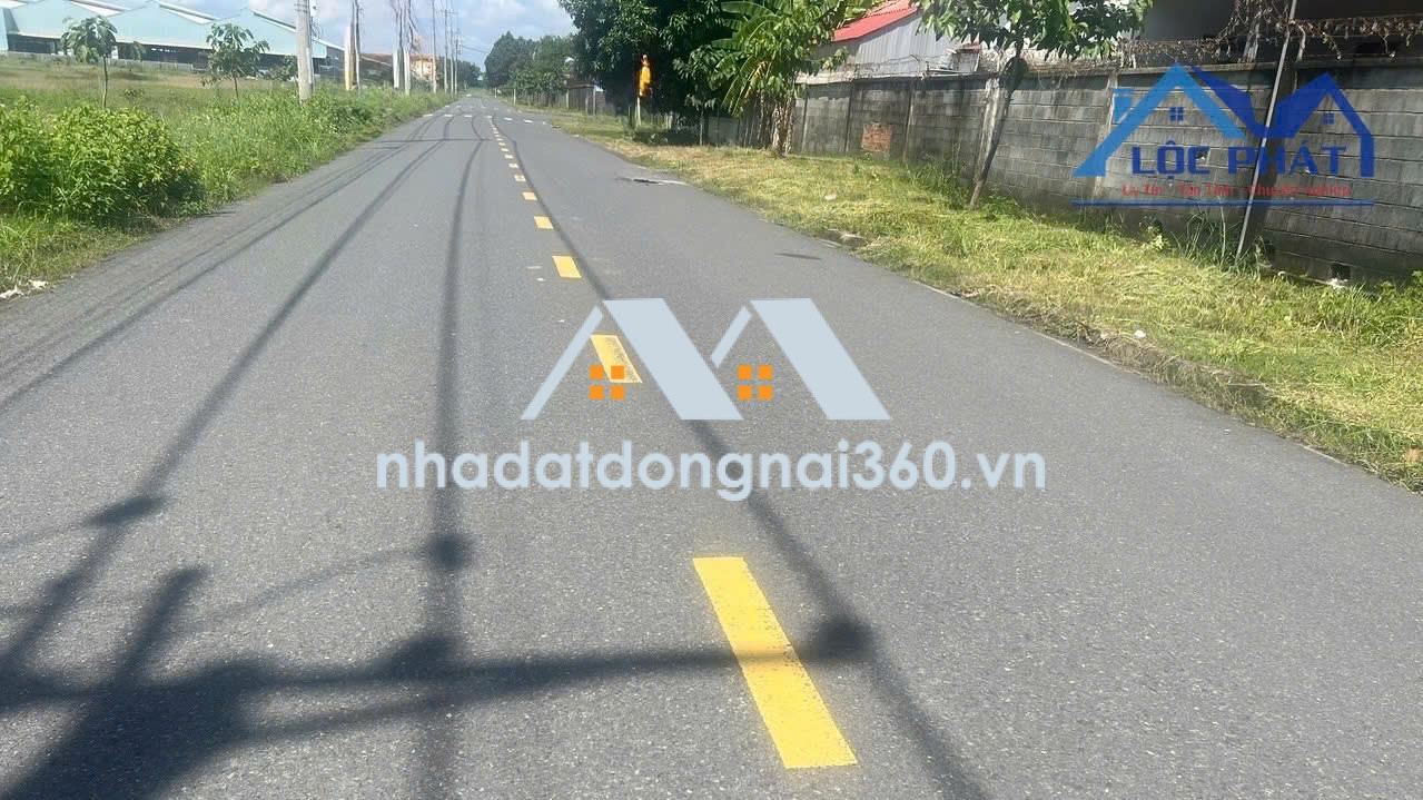 Bán nhà xưởng 40.600m2 gần KCN Biên Hòa TP Đồng Nai giá chỉ 180 tỷ