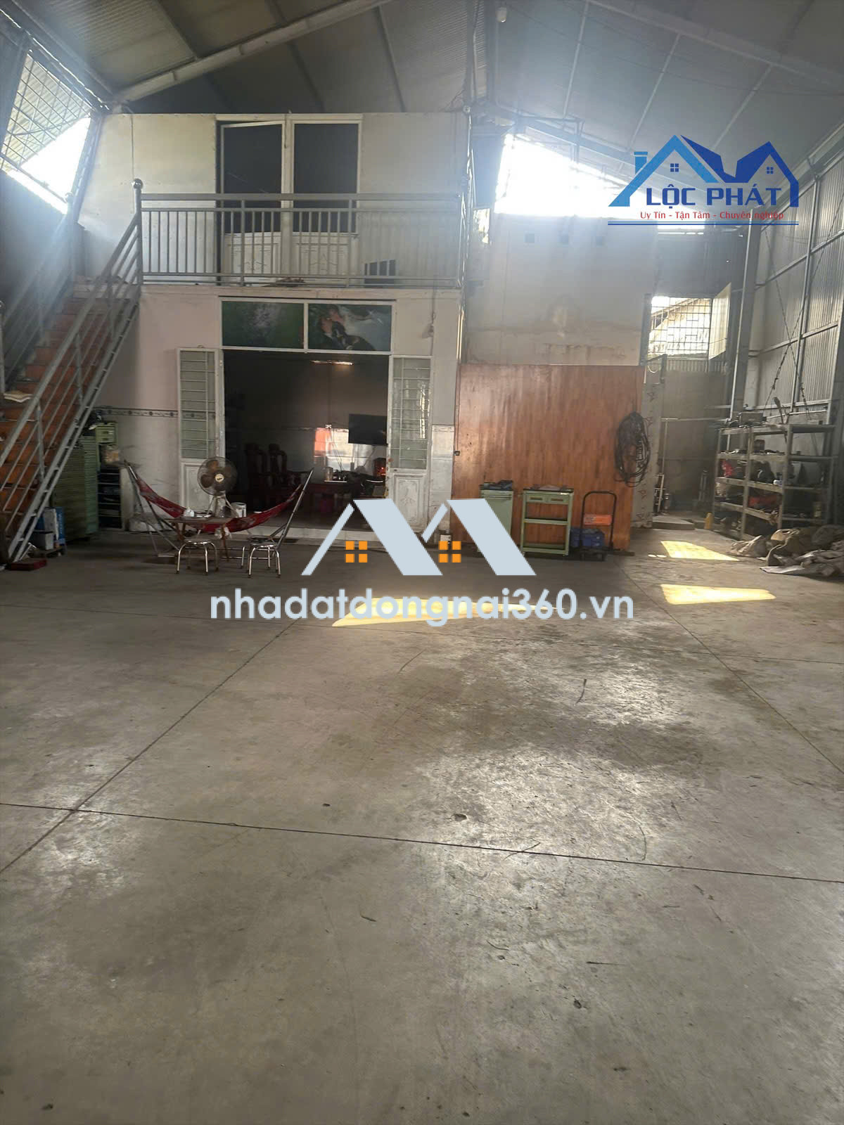 BÁN NHÀ + XƯỞNG MẶT TIỀN ĐƯỜNG VÕ NGUYÊN GIÁP. DIỆN TÍCH GẦN 550M² GIÁ 8,5 TỶ.