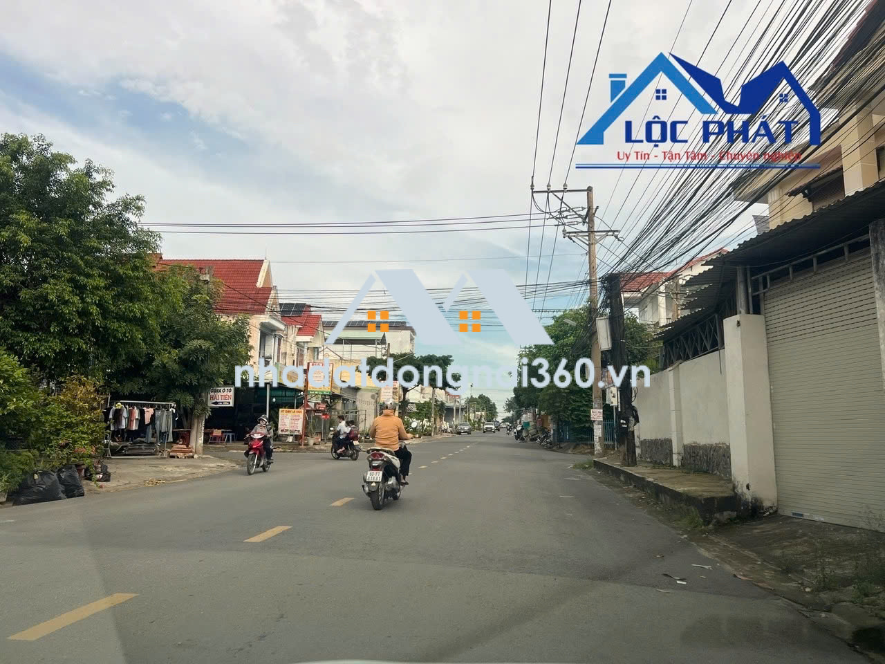Cho thuê nhà xưởng 1.500m2 giá rẻ chỉ 37 triệu. Biên Hòa-Đồng Nai